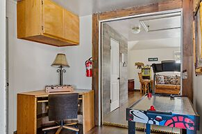 Big Bear Happy Place Walk to the Village!