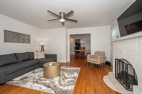 Devou Park Cottage 1