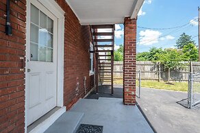 Devou Park Cottage 1