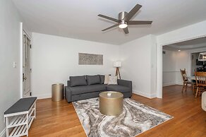 Devou Park Cottage 1
