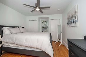 Devou Park Cottage 1