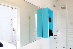 Daniel Ivoire in Tel Aviv-yafo