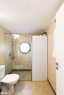 Tsiyona Cachemire in Tel Aviv-yafo