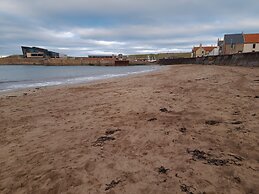 Charming Eyemouth Apartment Close the Beach