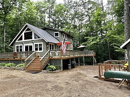 Maine Pines Lmit 8 4 Bedroom Home by RedAwning