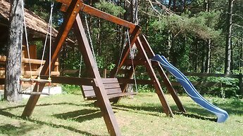 Eco-friendly 2-bedrooms Chalet in Plitvice Lakes