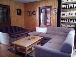 Eco-friendly 2-bedrooms Chalet in Plitvice Lakes