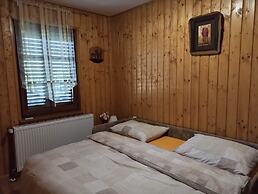 Eco-friendly 2-bedrooms Chalet in Plitvice Lakes