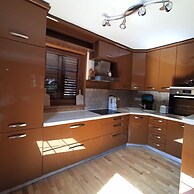 Eco-friendly 2-bedrooms Chalet in Plitvice Lakes