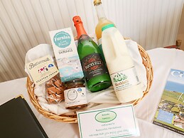 Bosworlas Farm House