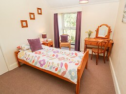 Bosworlas Farm House