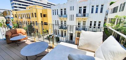 Yavne Brillant in Tel Aviv-yafo