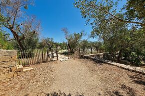 2081 Villa Crocilupo by Perle di Puglia