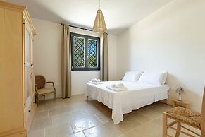 2081 Villa Crocilupo by Perle di Puglia