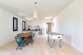 2081 Villa Crocilupo by Perle di Puglia