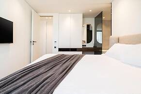 5BD Luxury Penthouse With Sea View