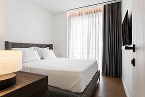 5BD Luxury Penthouse With Sea View