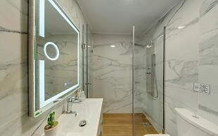 Paradise Coast 2 on the Beach