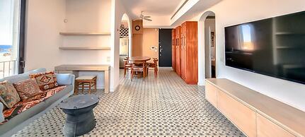 Daniel Royal in Tel Aviv-yafo