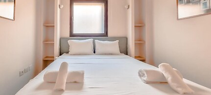 Daniel Royal in Tel Aviv-yafo