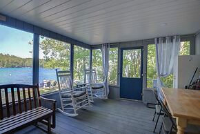 Ferry Tale Limit 10 3 Bedroom Cottage by RedAwning