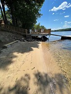 Water's Edge Limit 8 4 Bedroom Cottage by Redawning