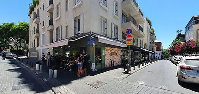 Pines Belle in Tel Aviv-yafo