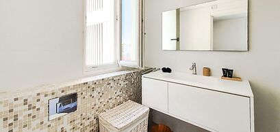 Pines Belle in Tel Aviv-yafo