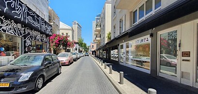 Pines Belle in Tel Aviv-yafo