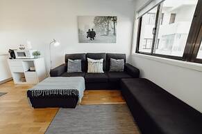 Downtown Stylish Apartment Garage by Vacationy