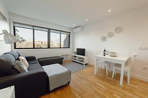 Downtown Stylish Apartment Garage by Vacationy
