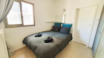 Harav Kook Lilas in Tel Aviv-yafo