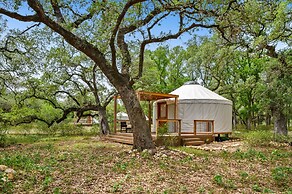 Ot 3515b Texas Yurt Haus: Buffalo 1 Bedroom Cabin by RedAwning