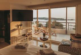 Athens Riviera Bay View Suite By The Olon