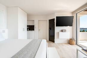 Athens Riviera Bay View Suite By The Olon