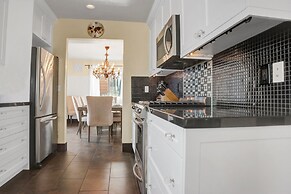 Prospector Place 5 Bedroom Home by RedAwning