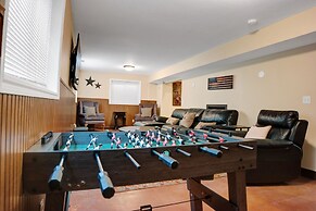 Prospector Place 5 Bedroom Home by RedAwning