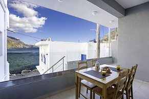 Coastline of Paradise 1