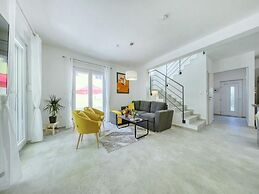 Luxury Villa Gaby With Heated Pool