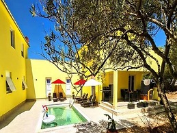 Luxury Villa Gaby With Heated Pool