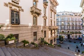Chiaia Mon Amour Elegant Flat by Napoliapartments
