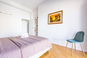 Chiaia Mon Amour Elegant Flat by Napoliapartments