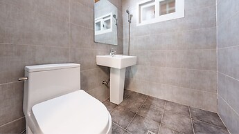 Sokcho Seohyeon Ine Pension