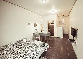 Sokcho Seohyeon Ine Pension