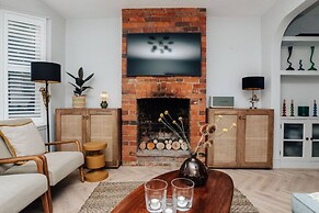 The Neptune - From 125 Per Night