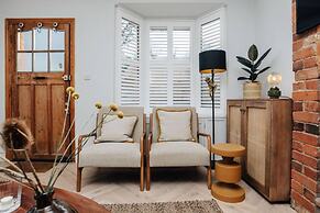 The Neptune - From 125 Per Night