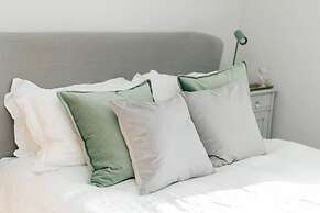 The Neptune - From 125 Per Night