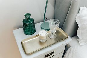 The Neptune - From 125 Per Night