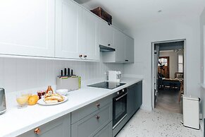 The Neptune - From 125 Per Night