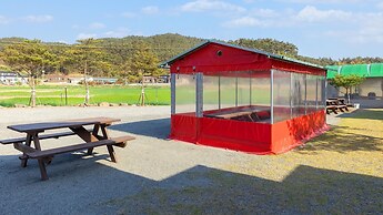 Taean Hansung Healingcamp Dokche Pension